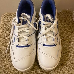 New balance 550’s women’s sz 9